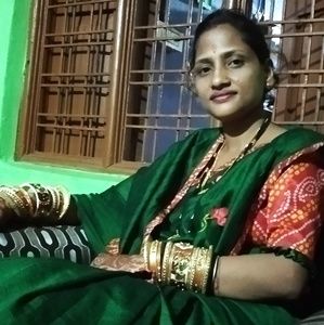 Meet your Posher, Meena